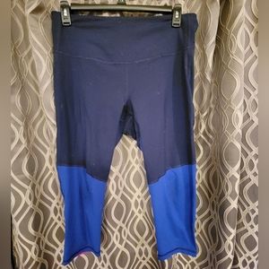 Old Navy Active High Waist Leggings. Size XL.